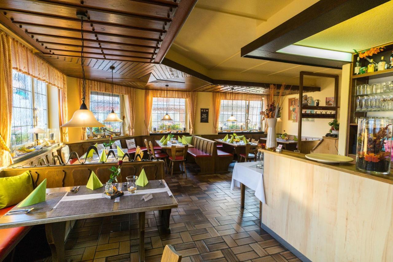 Hotel Gasthof Rose Günzburg Eksteriør billede